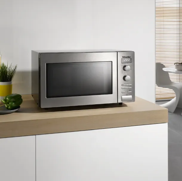 M 6012 SC Microwave Oven with Grill and Automatic Programs by Miele