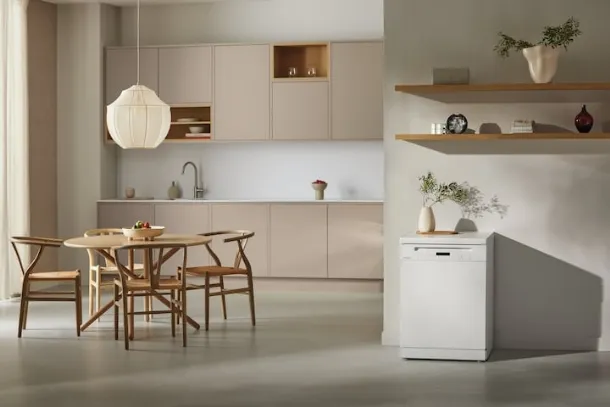 Miele G 7040 SC AutoDos Dishwasher