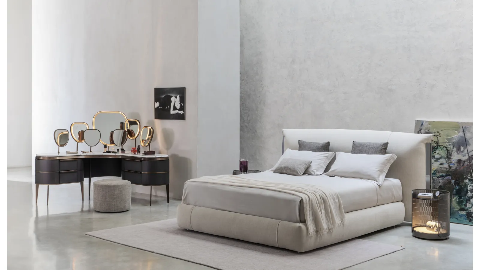 Bed with headboard Amal by Flou