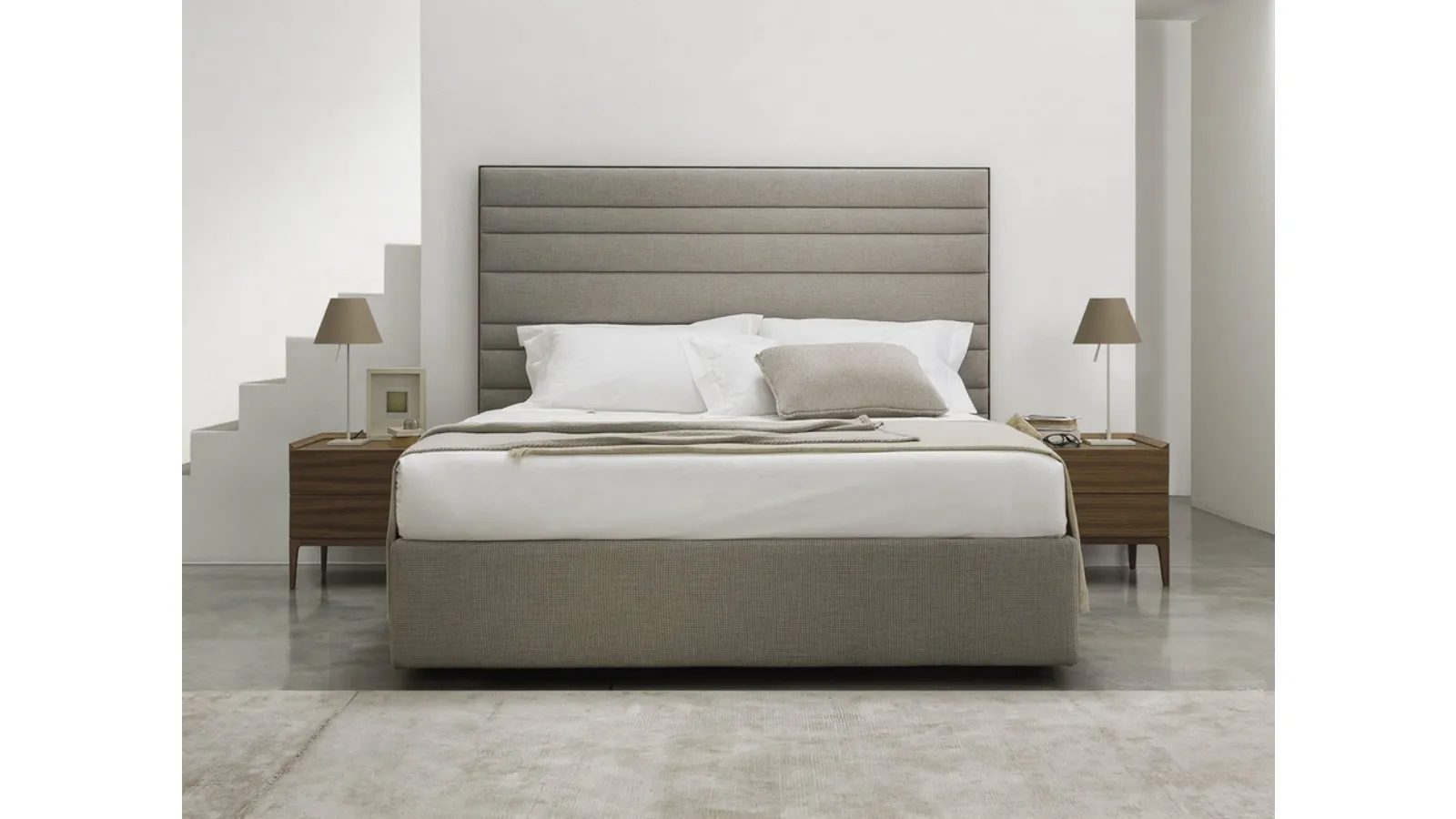 Apollo Bed by Porada