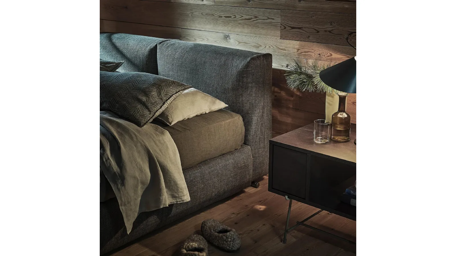 Bed with storage box Asolo by Flexform