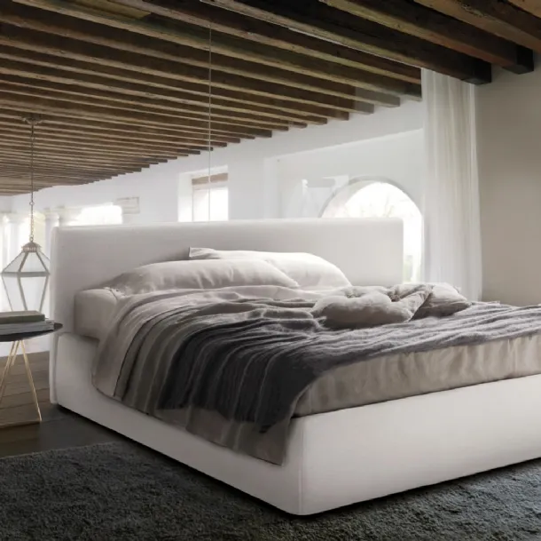 Fabric bed with Blo 84 headboard by Desirèe