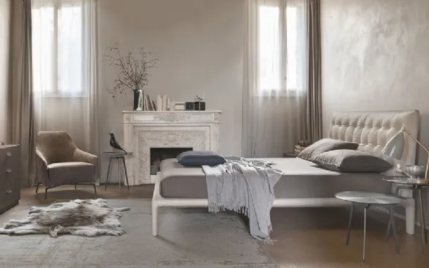 Leather bed with quilted and padded headboard Boheme by Alivar