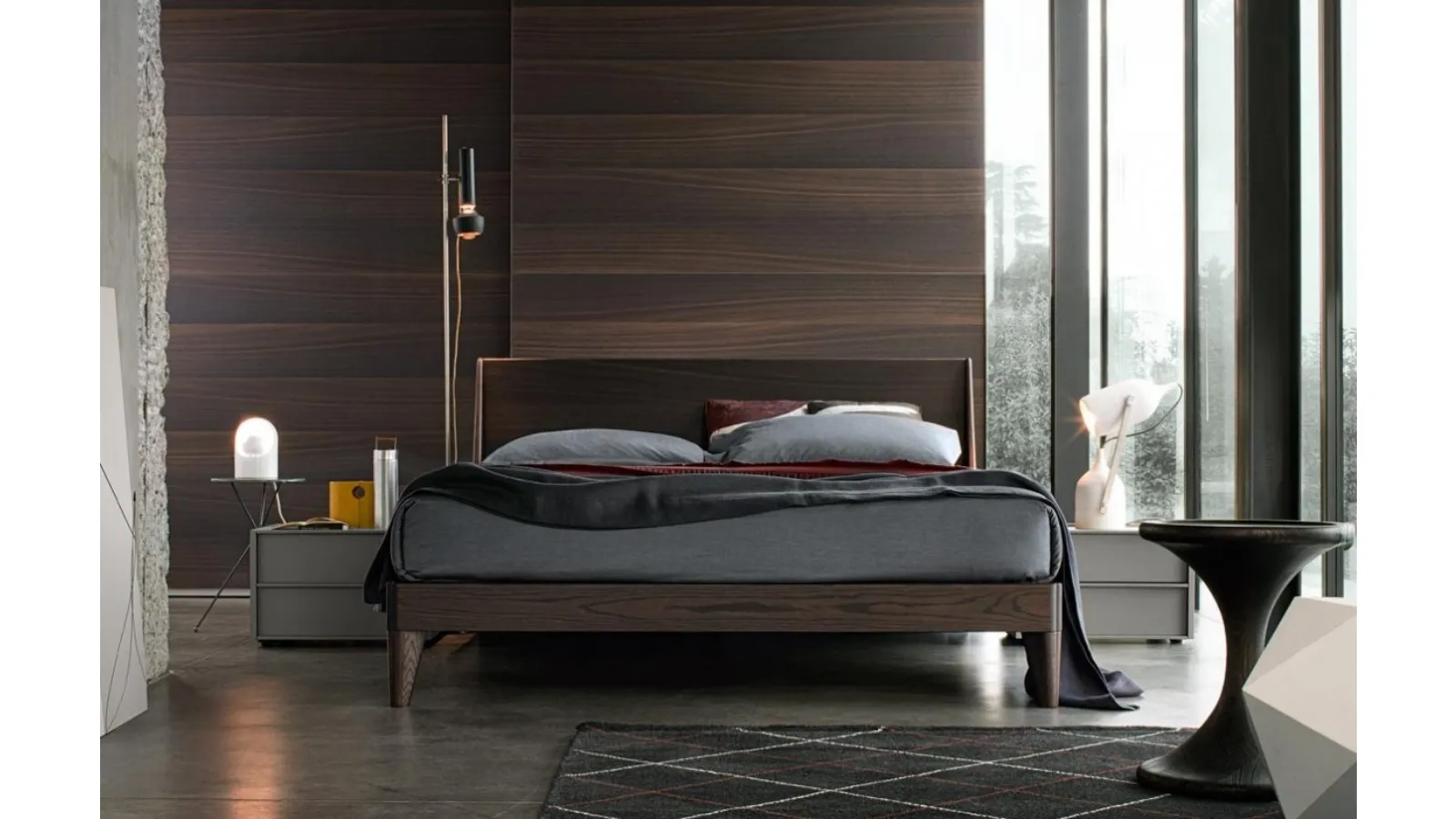 Clark wooden double bed by Giellesse