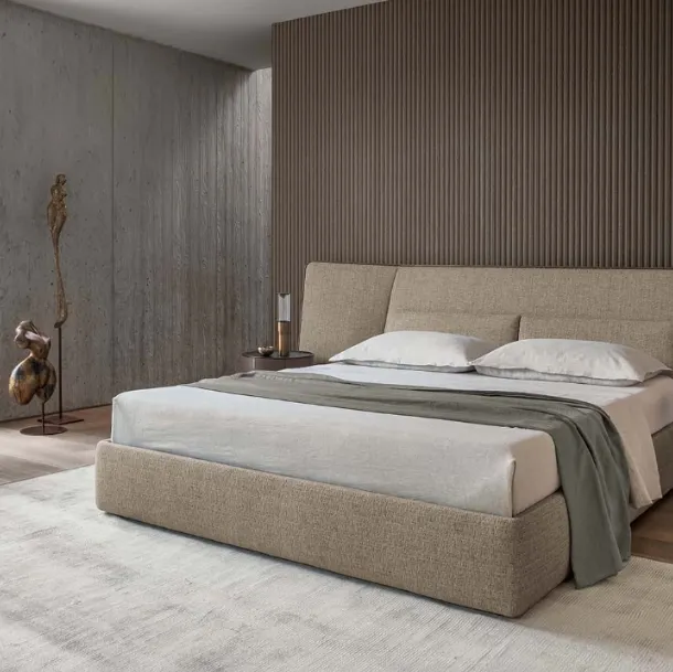 Fabric bed with prominent headboard Coventry by Alivar