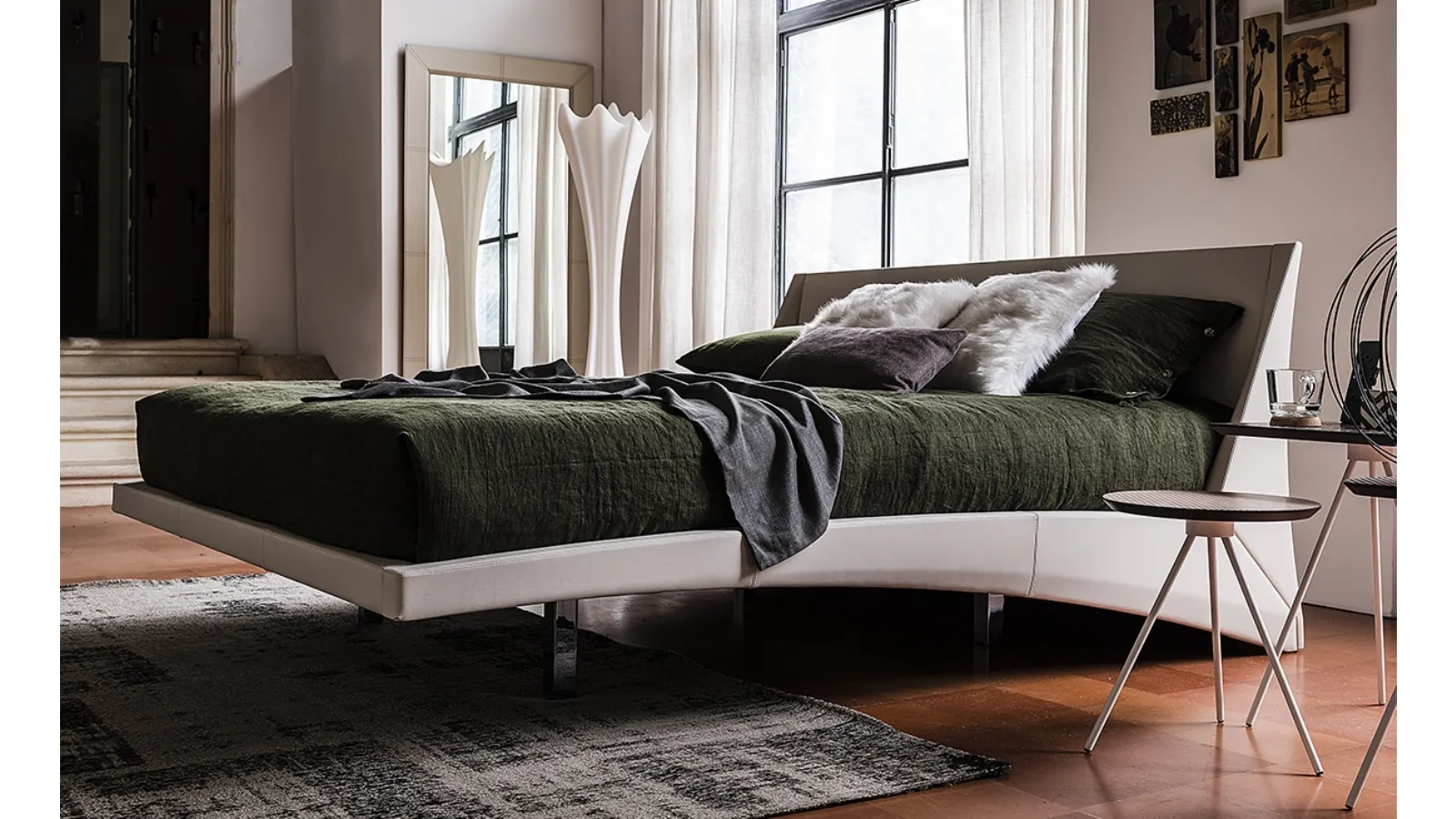 Dylan design bed by Cattelan Italia