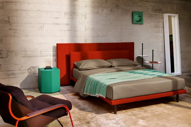 Bed with headboard Grangala by Zanotta
