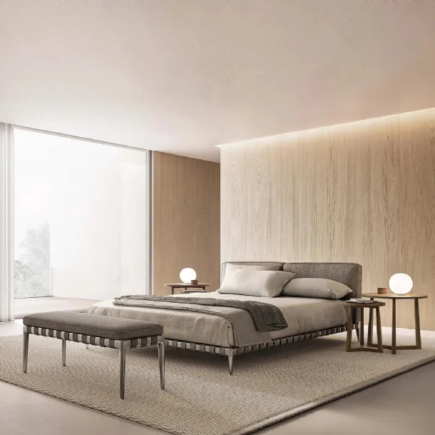 Bed in Gregory fabric by Flexform