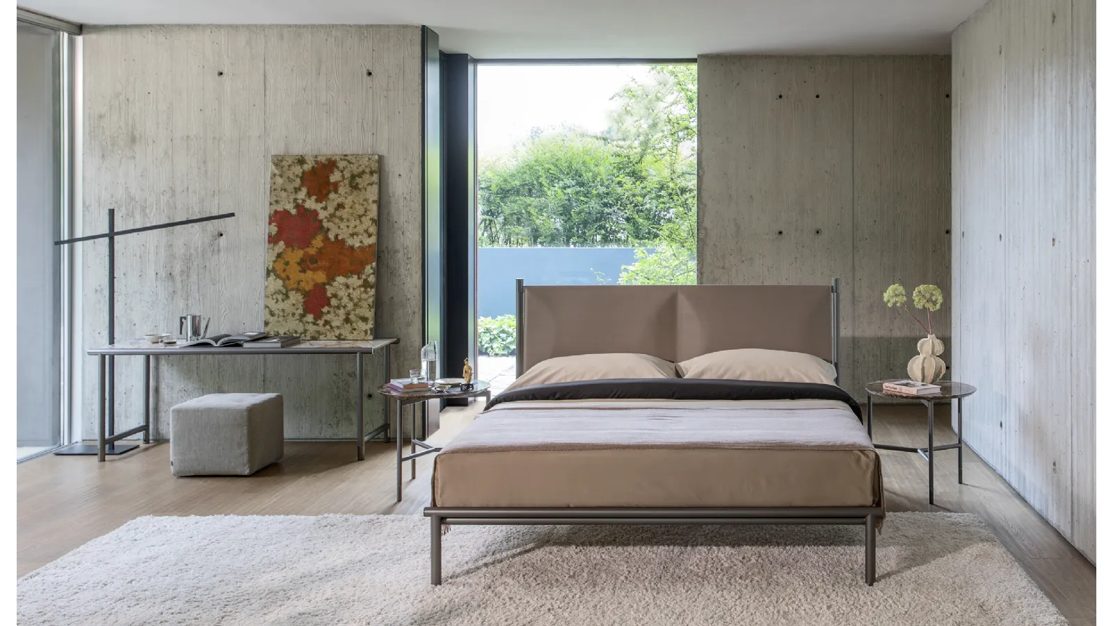 Iko leather bed by Flou