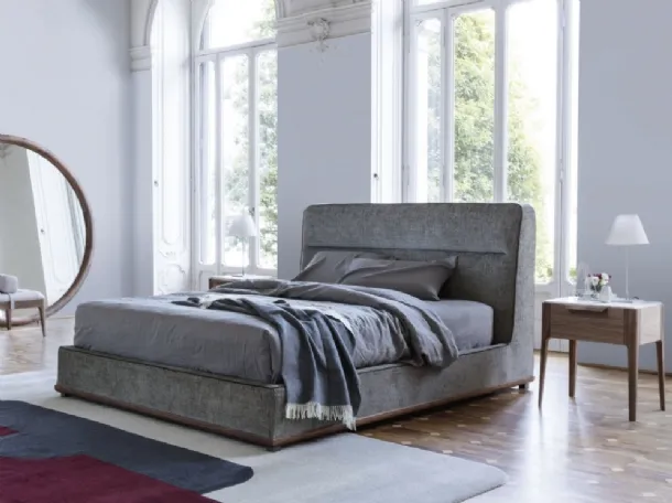 Kirk bed with upholstered fabric by Porada
