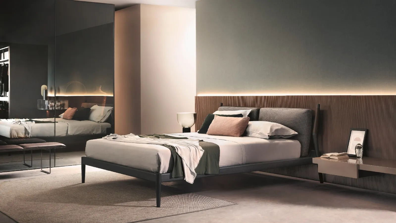 Maddox leather and wood bed by Lema