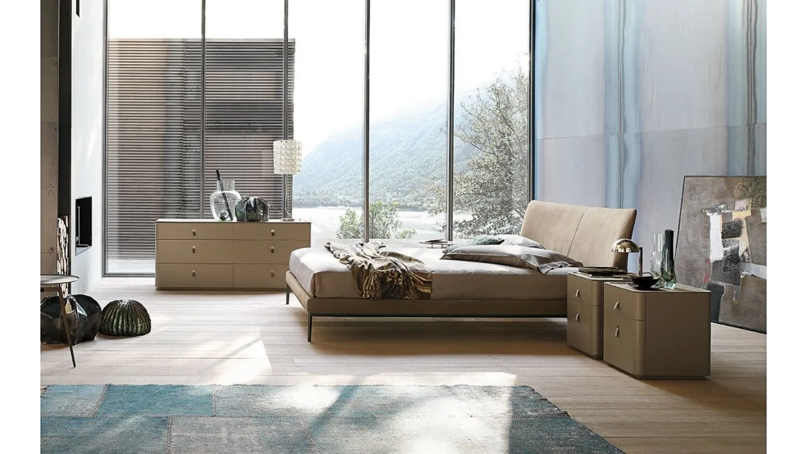 Bed with Maya headboard by Alivar