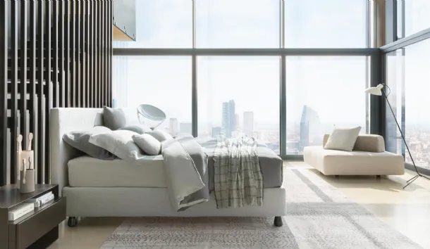 Soft and cozy double bed with padded headboard Notturno 2 by Flou