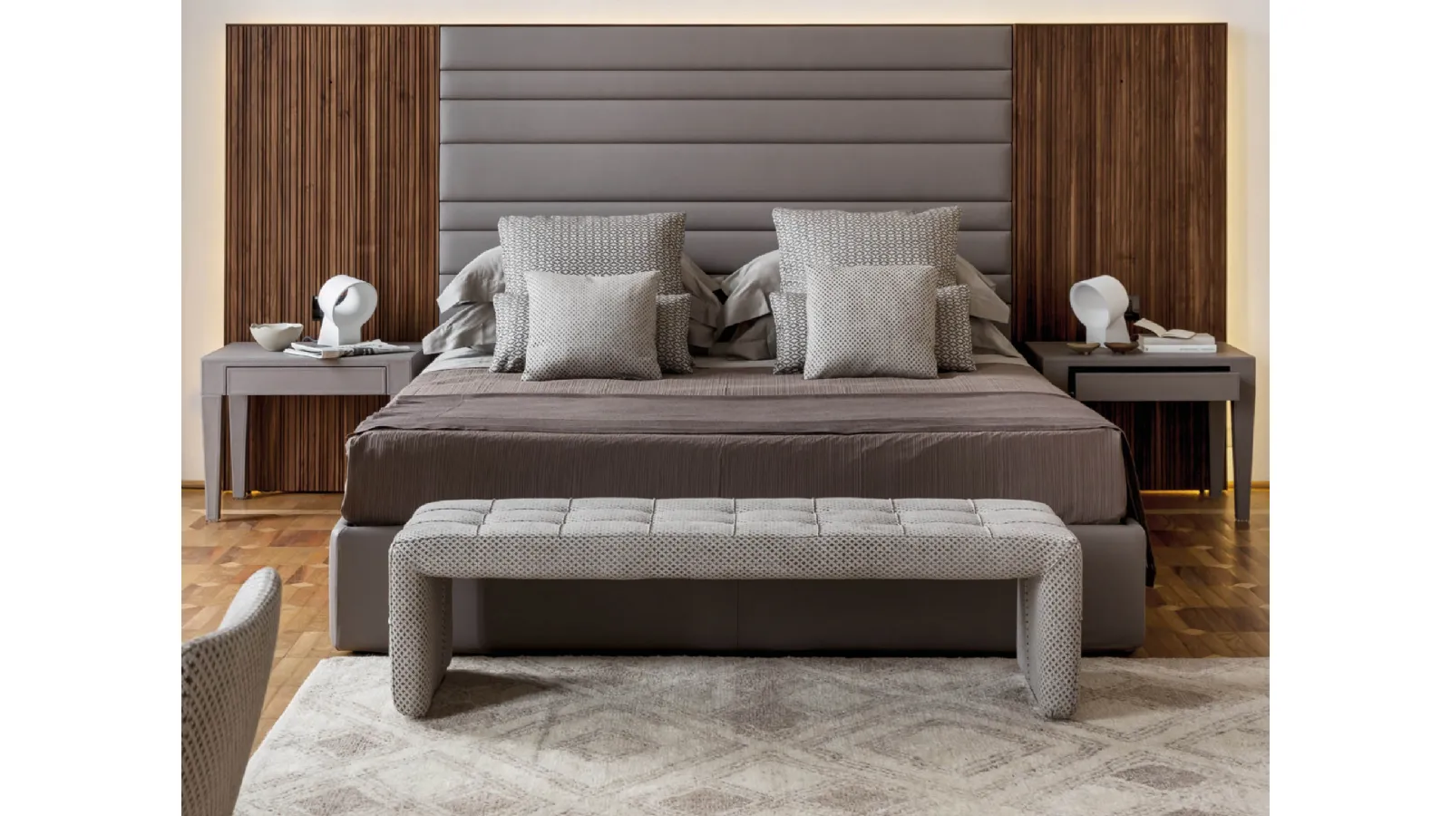 Porada Paris Bed