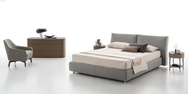 Fabric bed with padded headboard Parsifal by Alivar