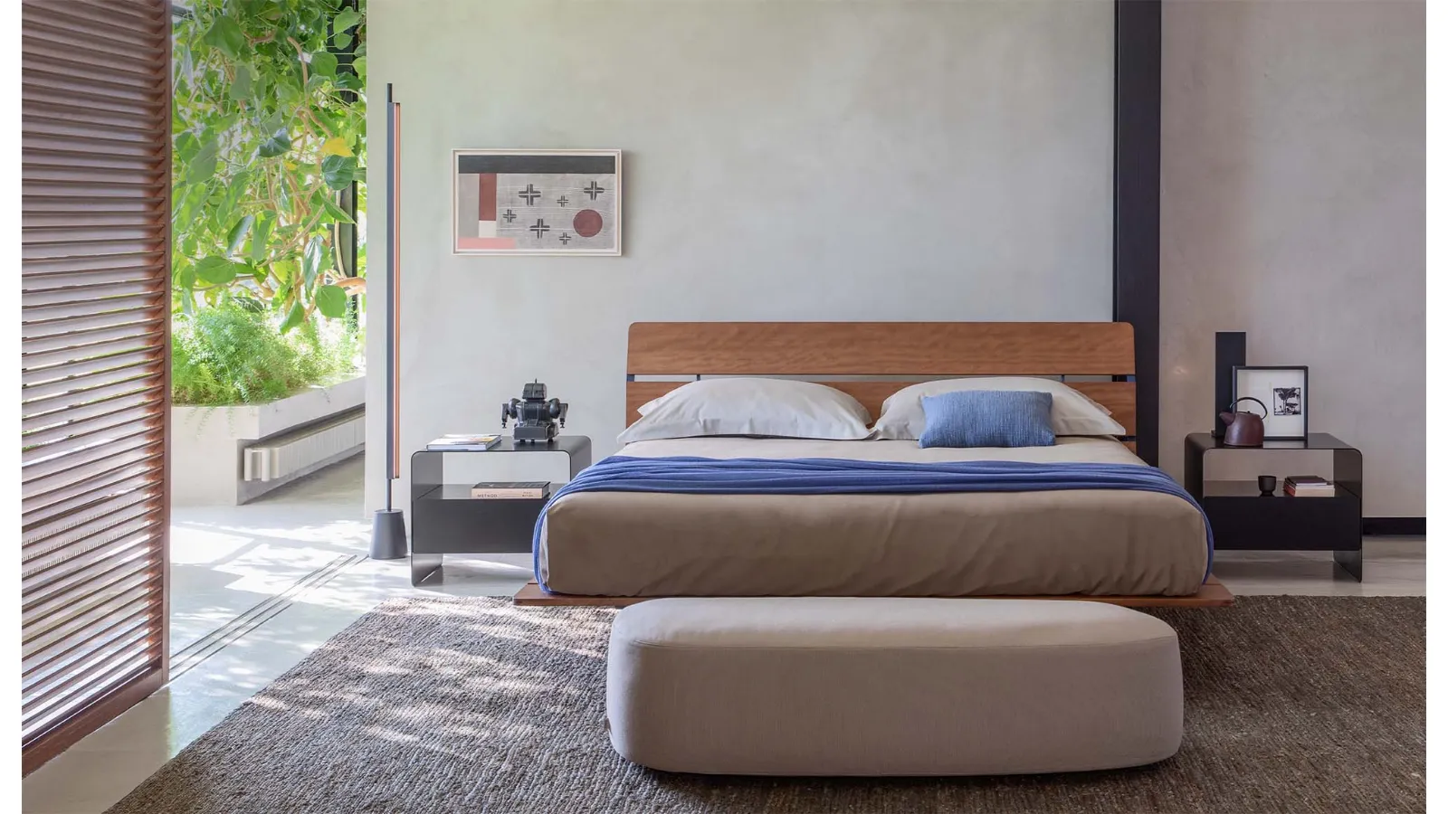 Double bed with a headboard made of visible wooden slats Tadao by Flou