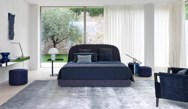 Bed in Taormina fabric by Flou