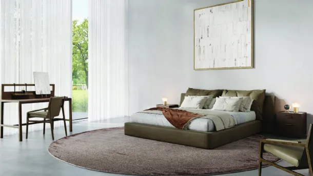 Timeo leather bed by Alivar