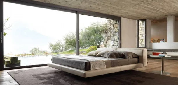 Leather bed with an essential design headboard Zenith by Desirèe