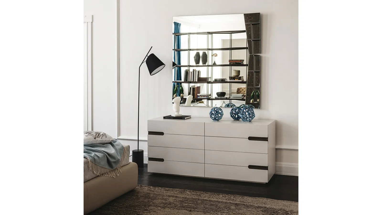 Ciro Chest of Drawers in lacquered wood with faux leather inserts by Cattelan Italia