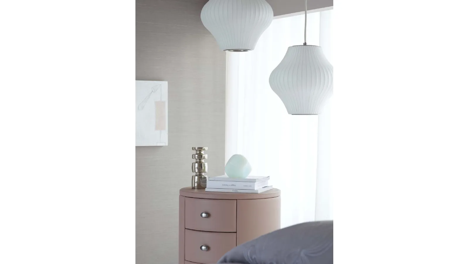 Nightstand fully upholstered in leather by Flou