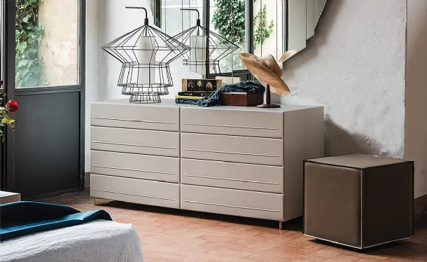 Dyno Chest of Drawers in Leather-Covered Wood by Cattelan Italia