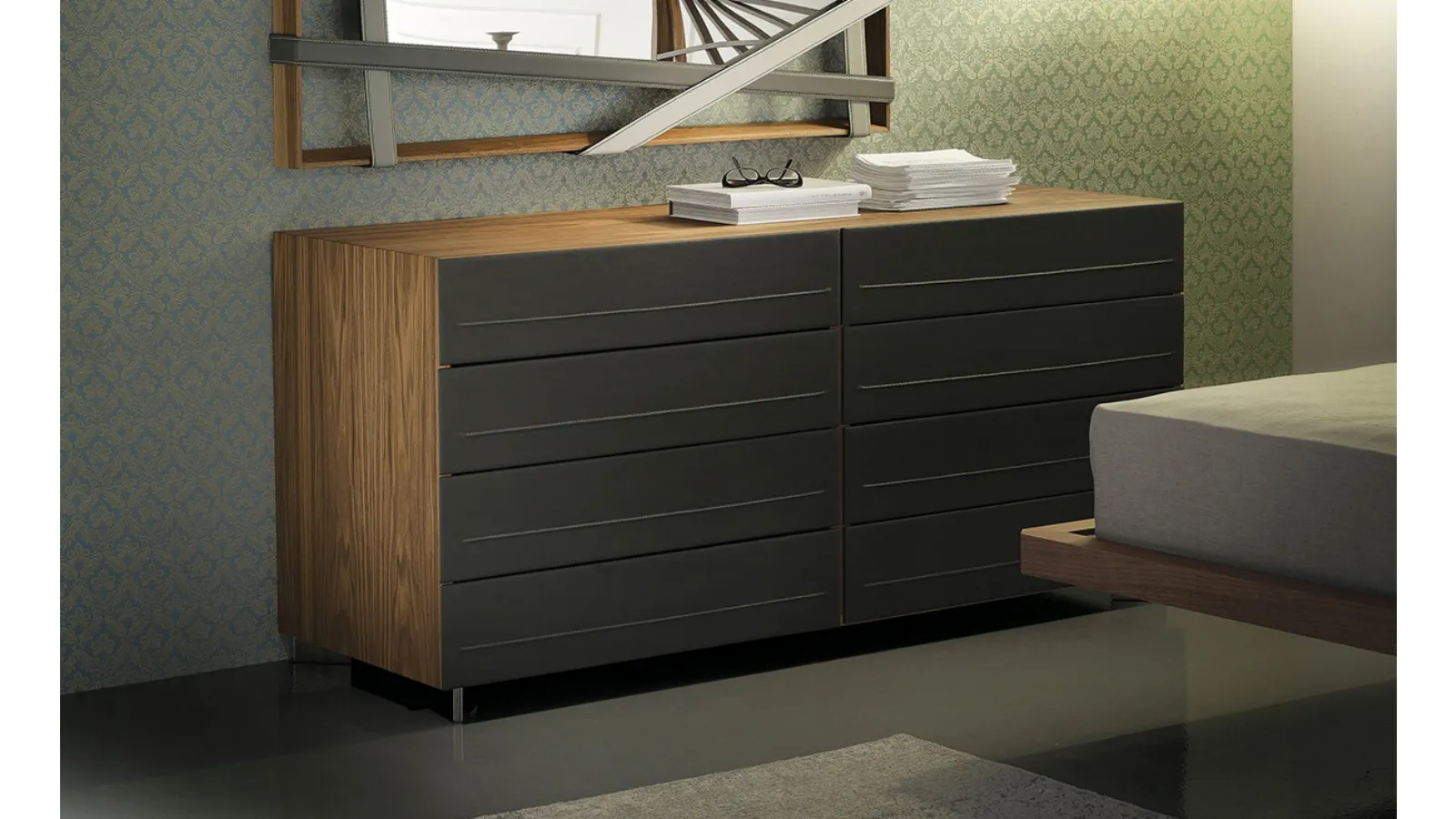 Dyno chest of drawers in wood upholstered in leather by Cattelan Italia