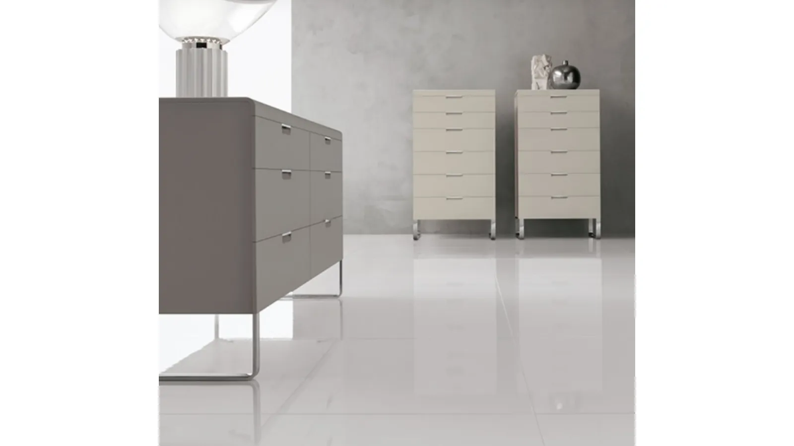 Esprit Night Group in matte lacquer with steel base by Alivar