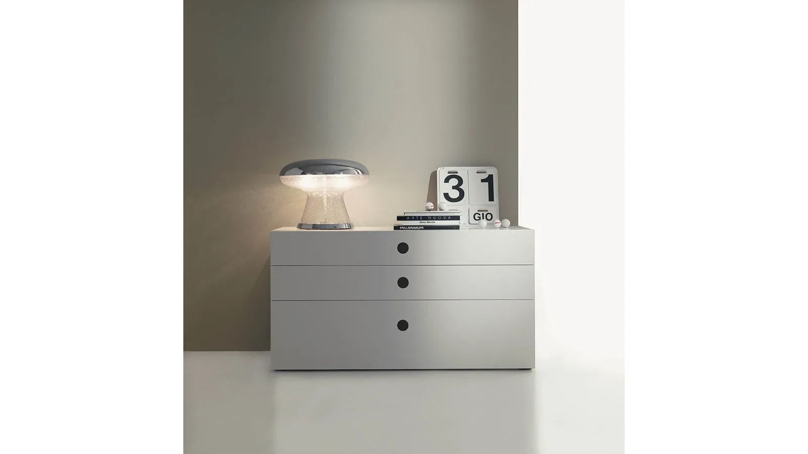3-drawer chest in matte lacquer Feel by Fimar