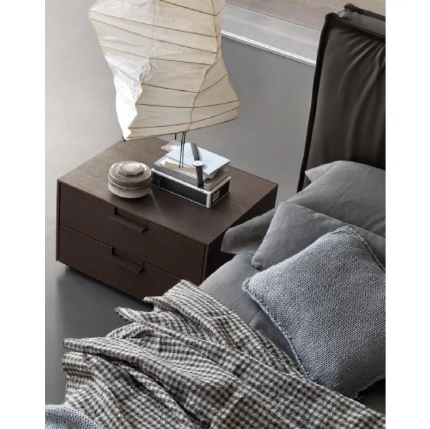 Flat Nightstand in Oak by Giellesse