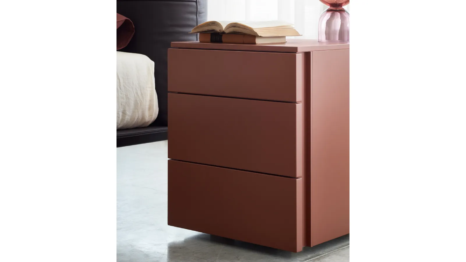 Nightstand with 3 drawers Florens by Lema