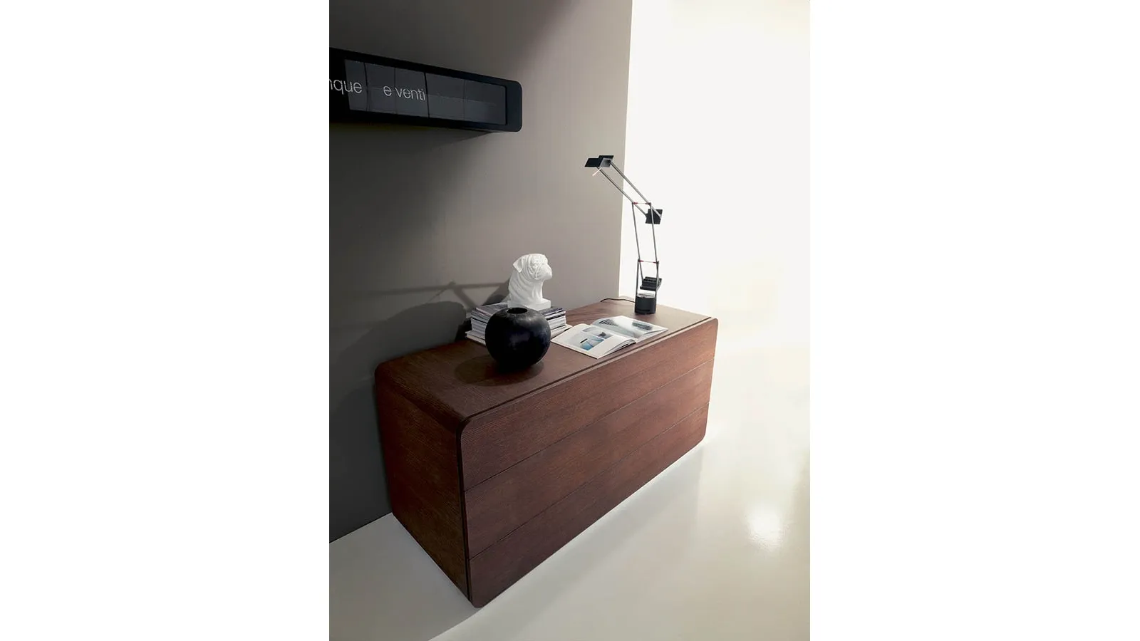 Wooden chest of drawers with rounded edges Icaro by Fimar
