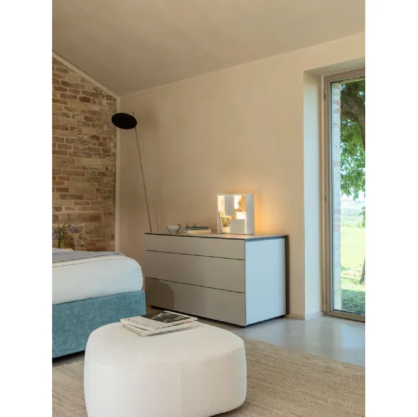 Juta chest of drawers in matte lacquer by Flou