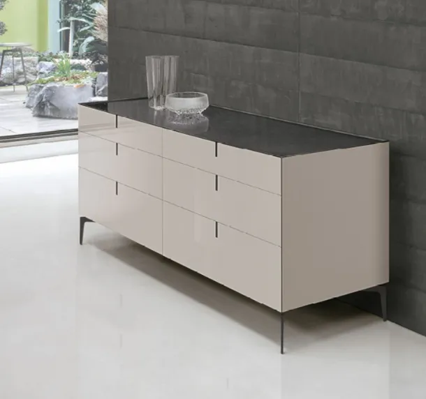 Meridien chest of drawers in glossy lacquer by Alivar
