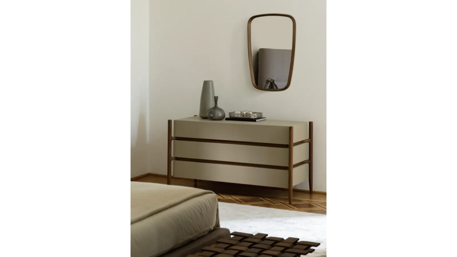 Regent chest of drawers in leather-covered wood by Porada