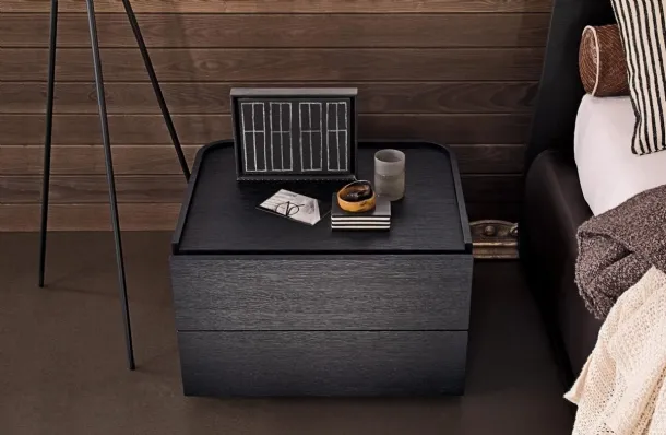 Soft bedside table in wood by Giellesse