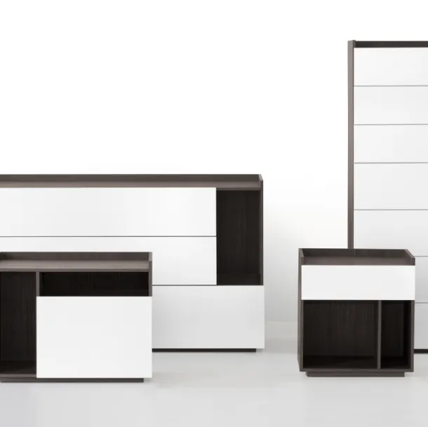 Night Group Tip lacquered by Lema