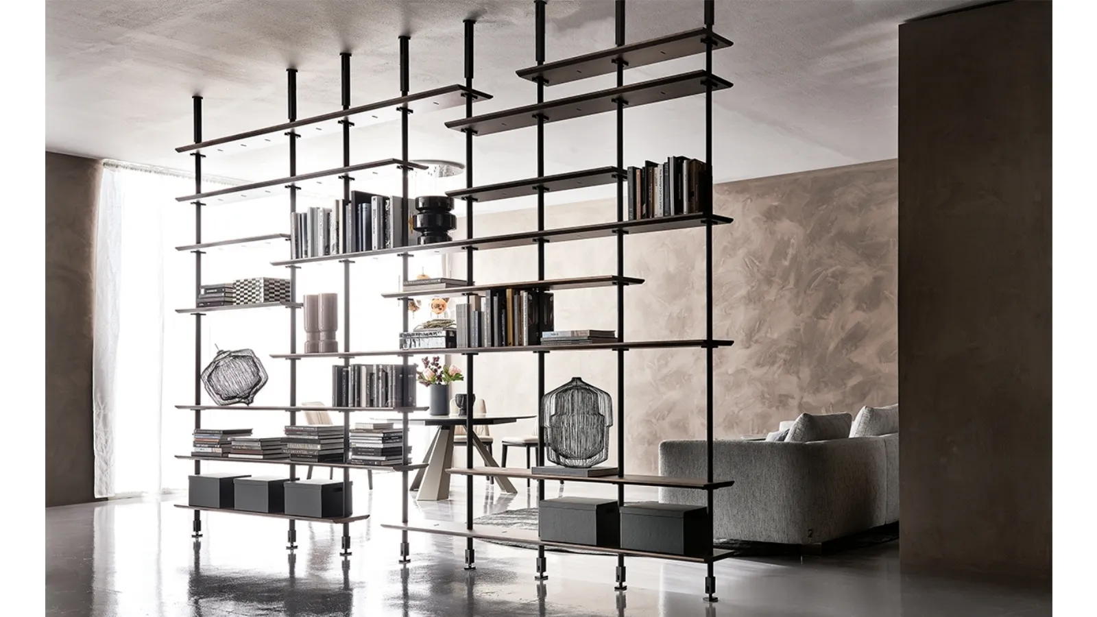Airport room divider in steel and wood by Cattelan Italia