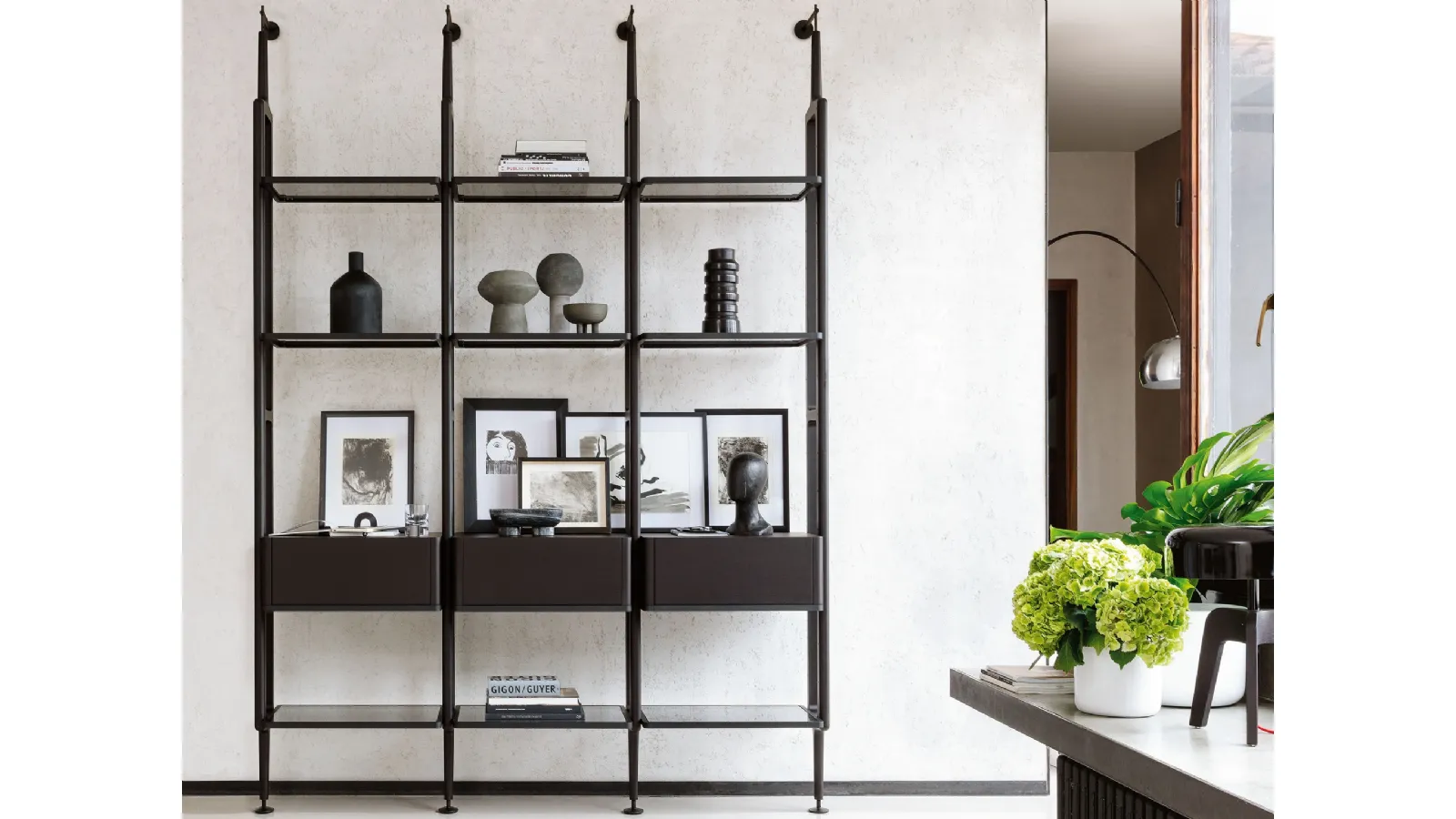 Aria wall-mounted bookcase by Porada