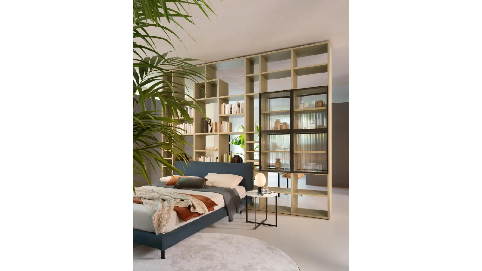 Freespace SM2501 room divider bookcase by Zalf