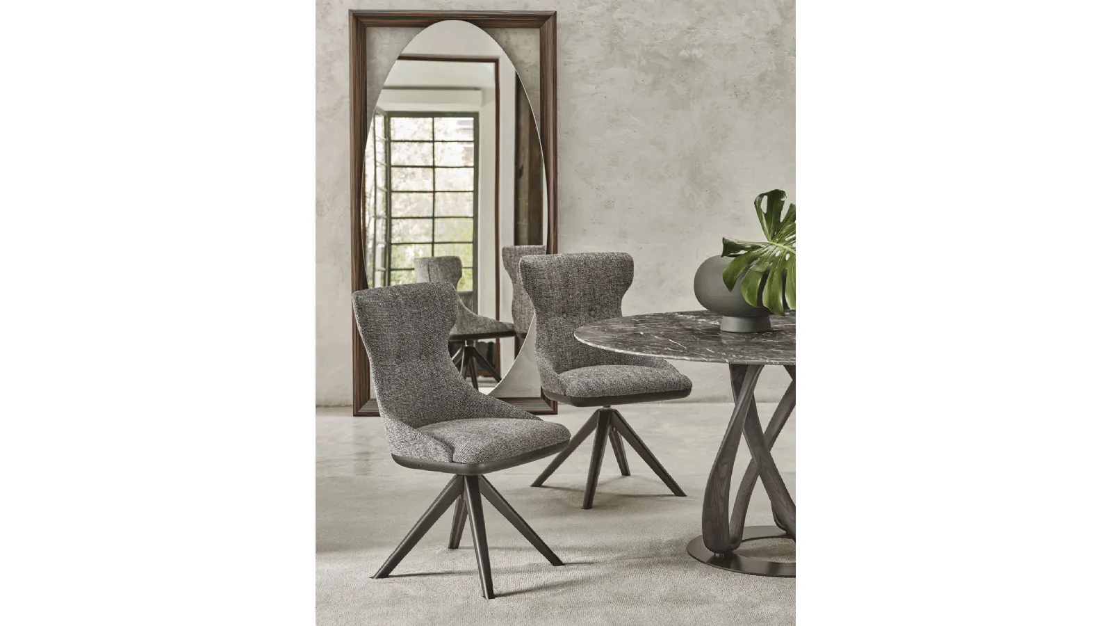 Andy swivel chair in fabric by Porada