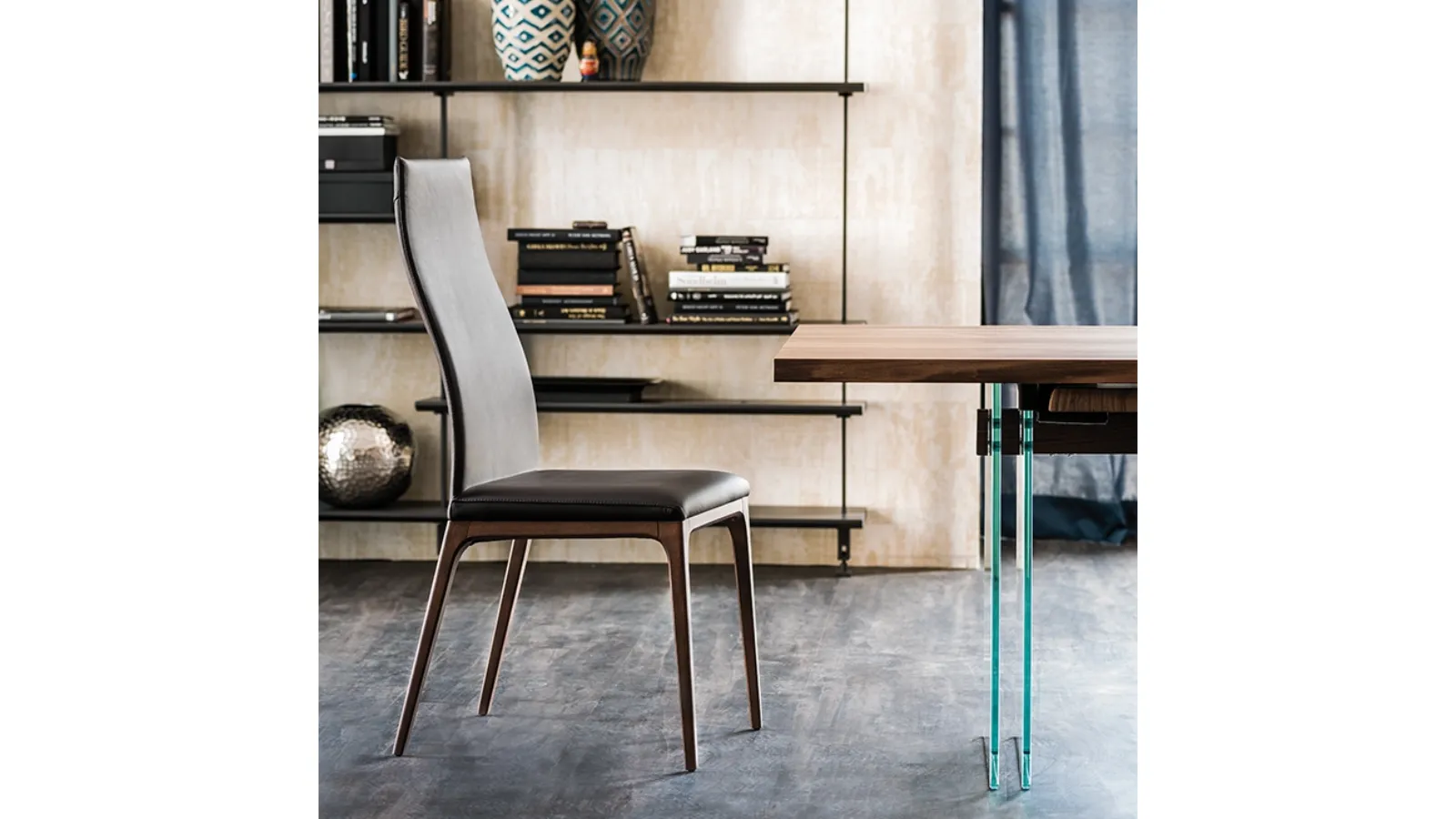 High-back leather chair Arcadia by Cattelan Italia