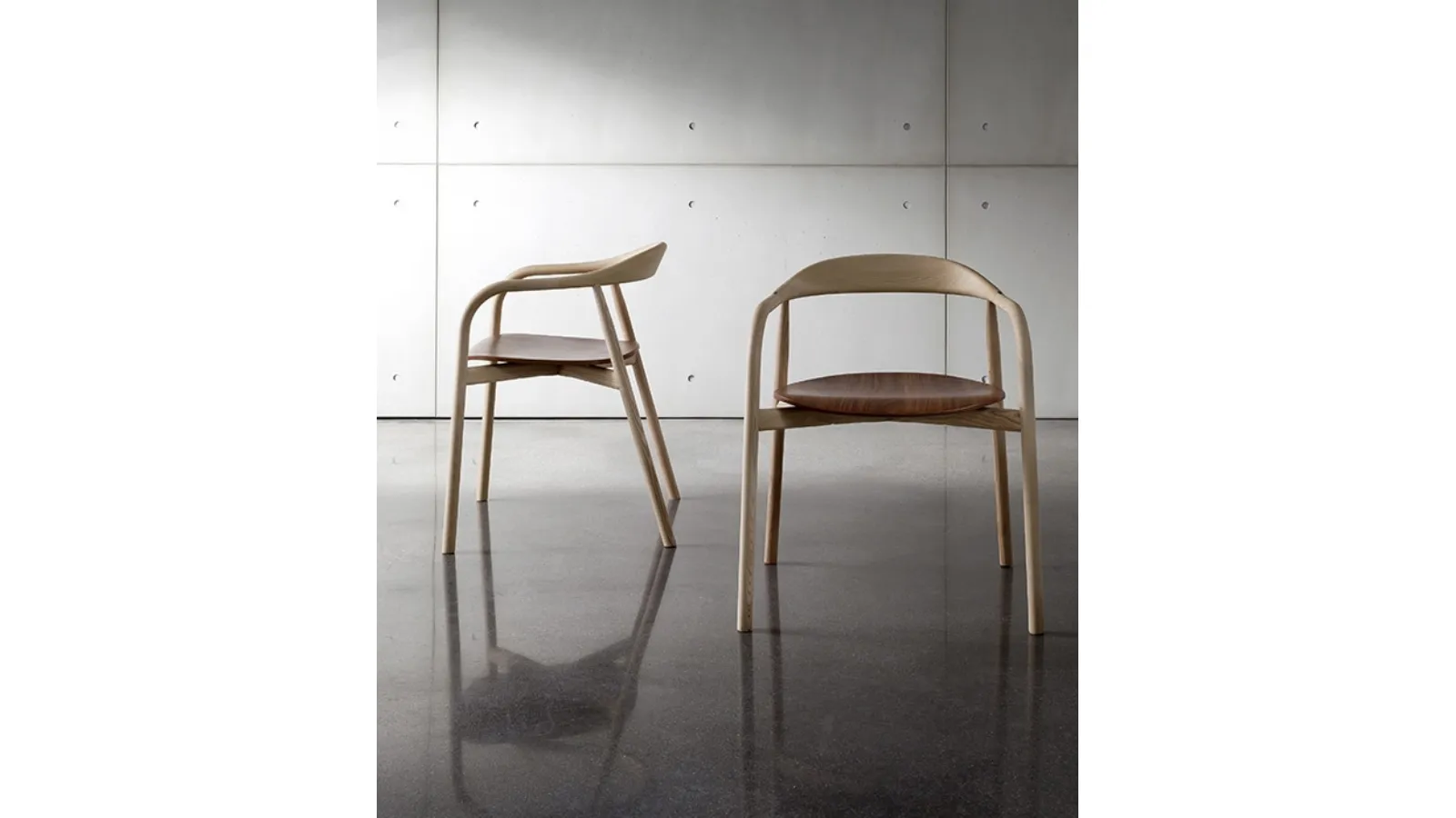 Autumn Chair in Sovet wood
