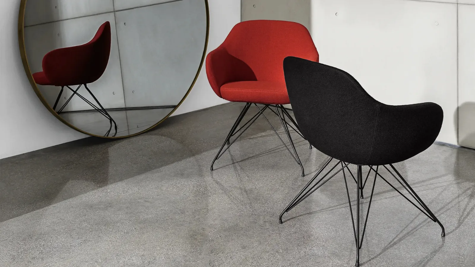 Cadira Wire Chair in fabric with metal legs by Sovet