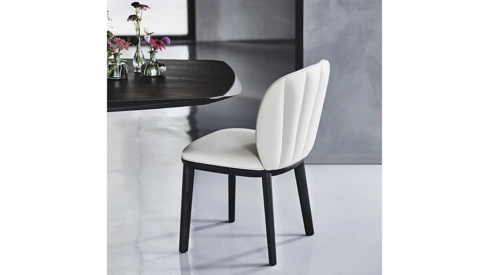 Chrishell wooden chair with leather upholstery by Cattelan Italia