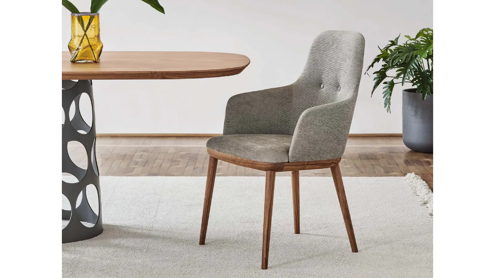 Connie fabric chair by Porada
