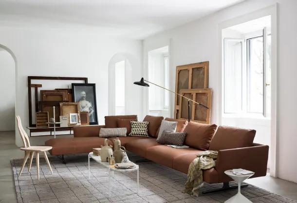 Solid maple wood design chair with natural Fenis CM lacquered finish by Zanotta