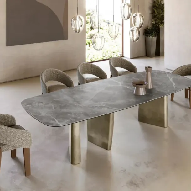 Fur fabric chair by Eforma