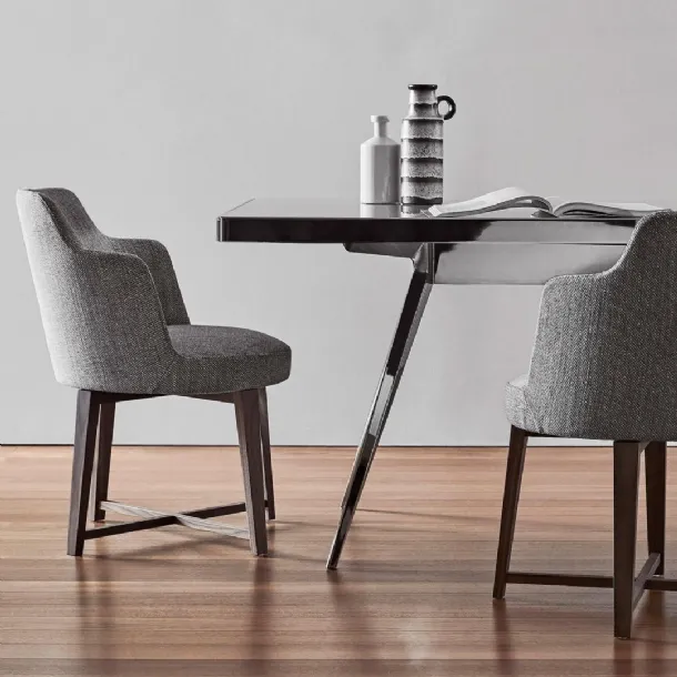 Hera fabric chair with solid wood legs by Flexform