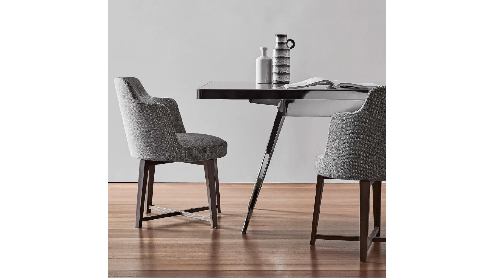 Hera fabric chair with solid wood legs by Flexform